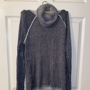 Abercrombie and Fitch Turtle Neck Sweater